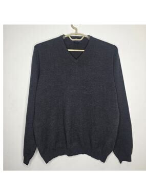 Brooks Brothers grey merino wool long sleeve v-neck sweater - large